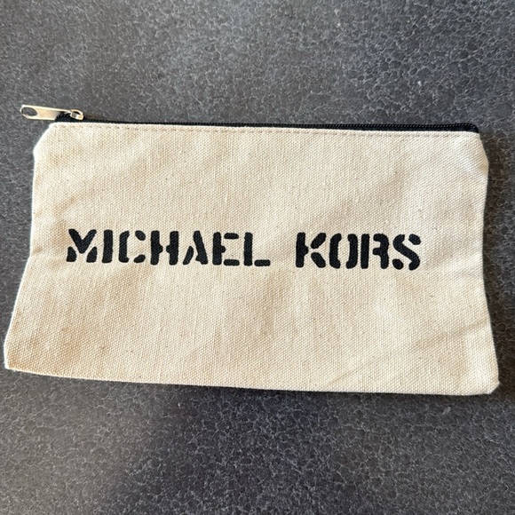 RARE Michael Kors Blue Camo Distressed Camouflage Leather Bag + FREE Makeup Bag - Picture 3 of 14